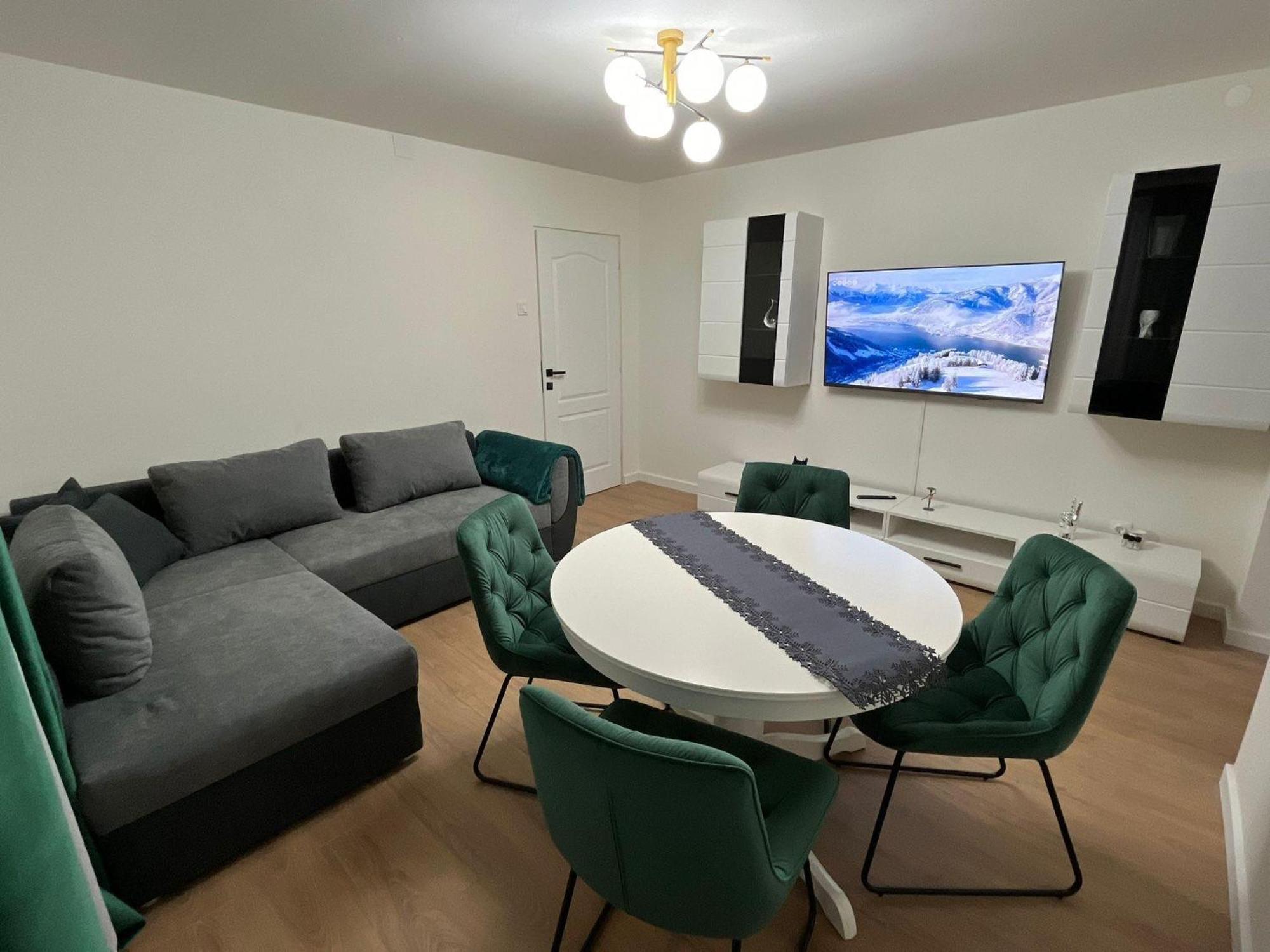 Alpine Escape By Bob Apartman Kapnikbánya Kültér fotó